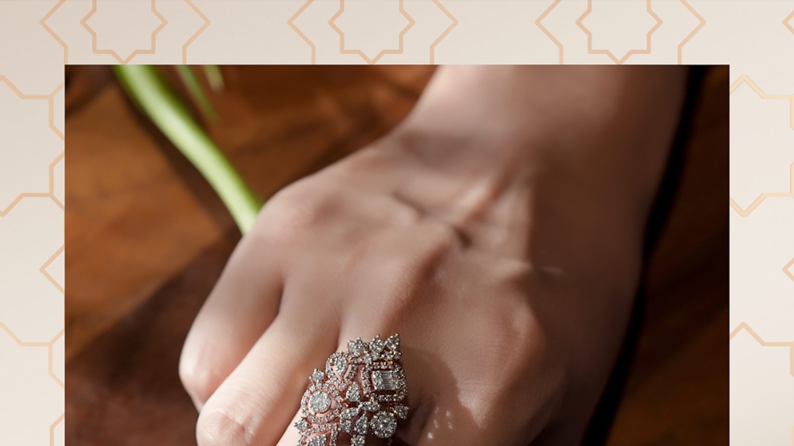 Amantran Jewels - Diamond jewellery in Surat | Designer Gold Jewellery | Fusion Jewellery in Surat