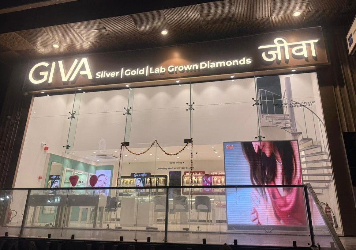 GIVA Silver & Gold Jewellery Store | Shyam Nagar, Jaipur — photo