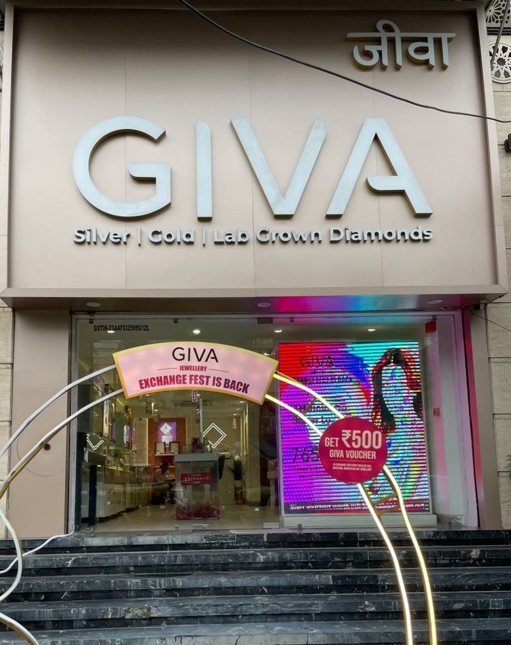GIVA Silver & Gold Jewellery | MG Road Indore | Lab Grown Diamonds — photo