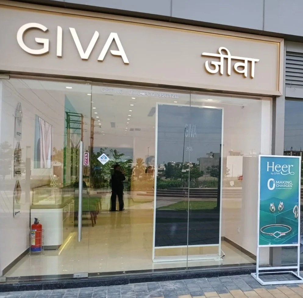 GIVA Silver & Gold Jewellery Store | Family Hub, Ghaziabad — photo