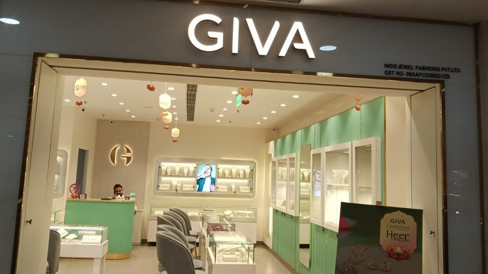 GIVA Silver & Gold Jewellery | Vaibhav Khand | Lab Grown Diamonds