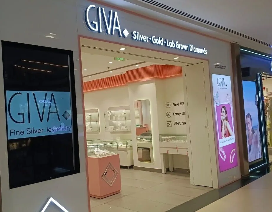 GIVA Silver & Gold Jewellery Store | The Mall of Faridabad — photo