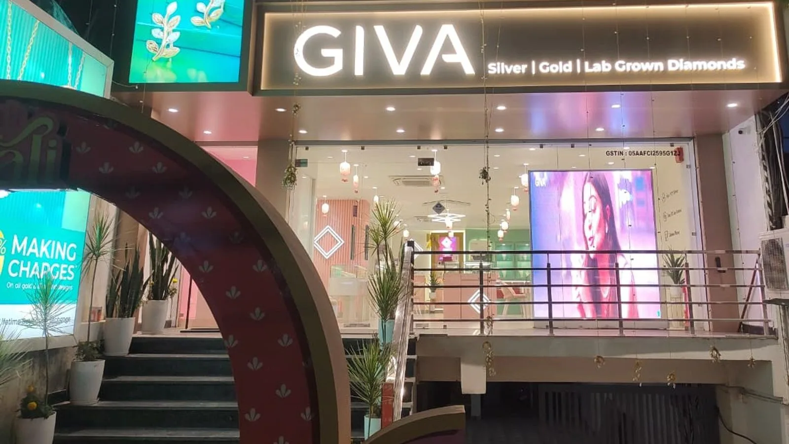 GIVA Silver & Gold Jewellery | GMS Road, Dehradun | Lab Grown Diamonds