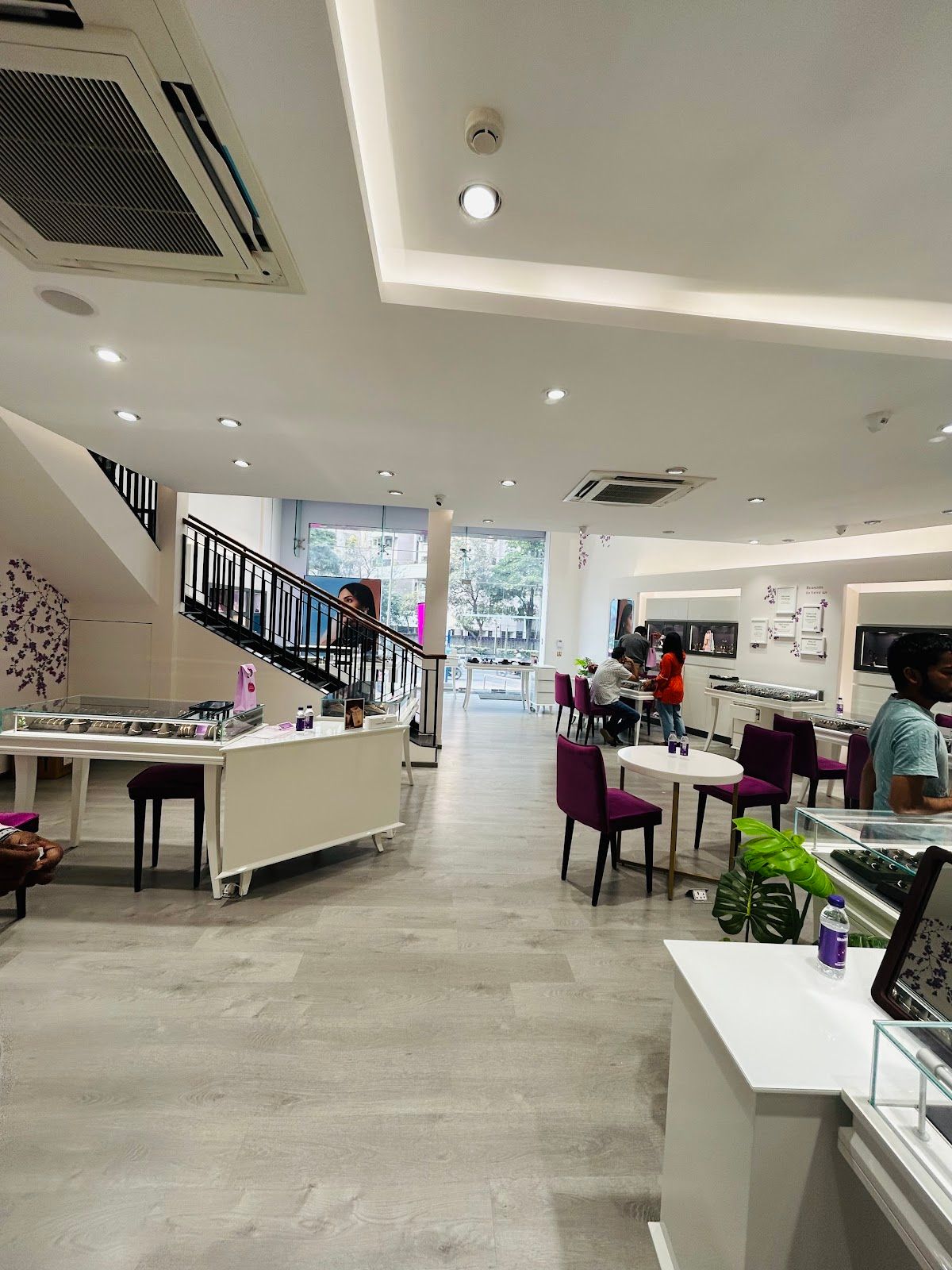 CaratLane Jewellery Hadapsar Road, Pune — photo