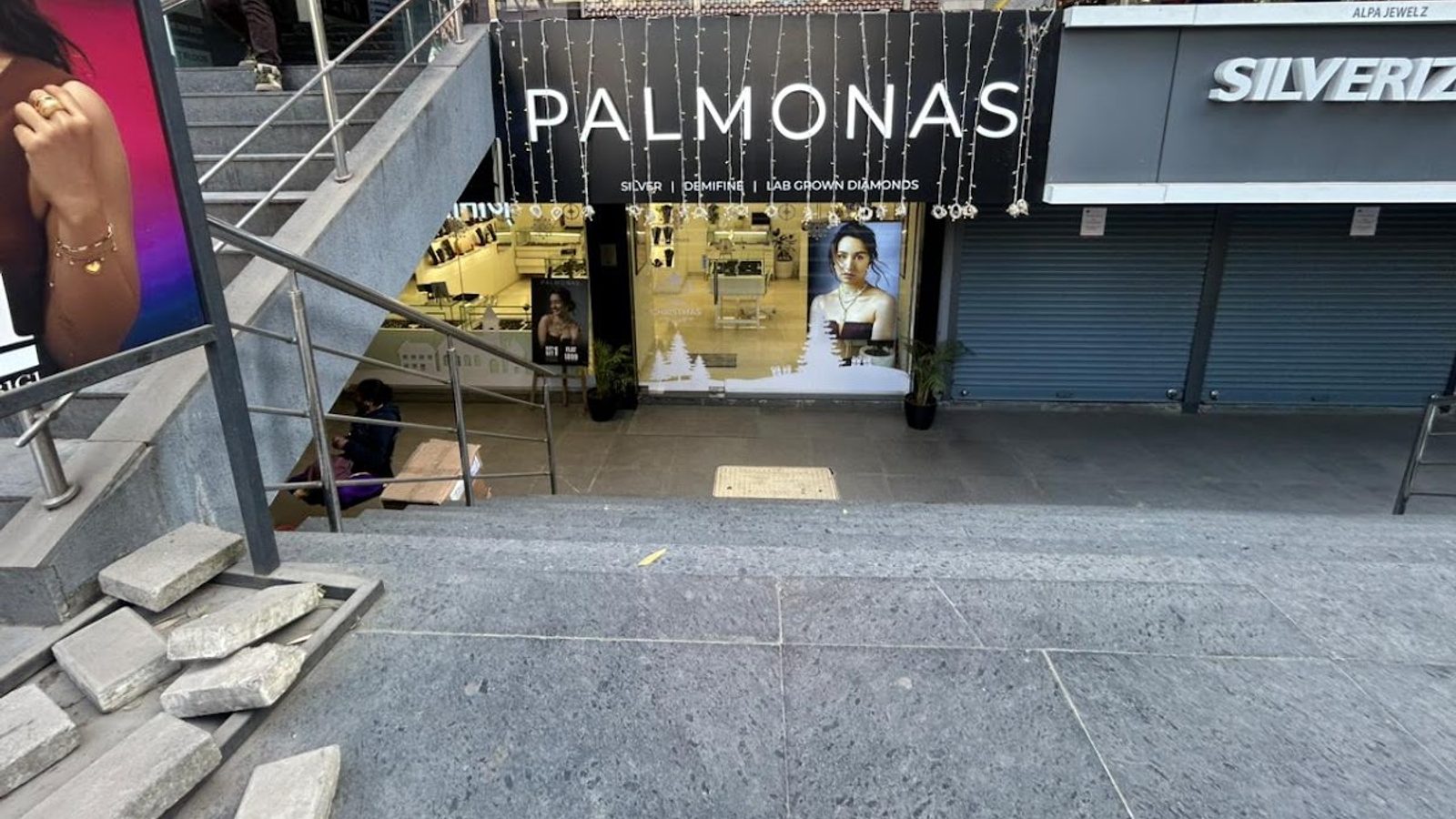 Palmonas - Kothrud