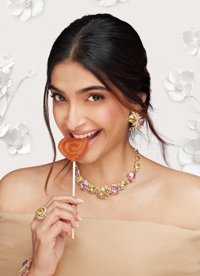 Zoya – Exquisite Diamond Boutique in Mumbai | From the House of TATA — photo