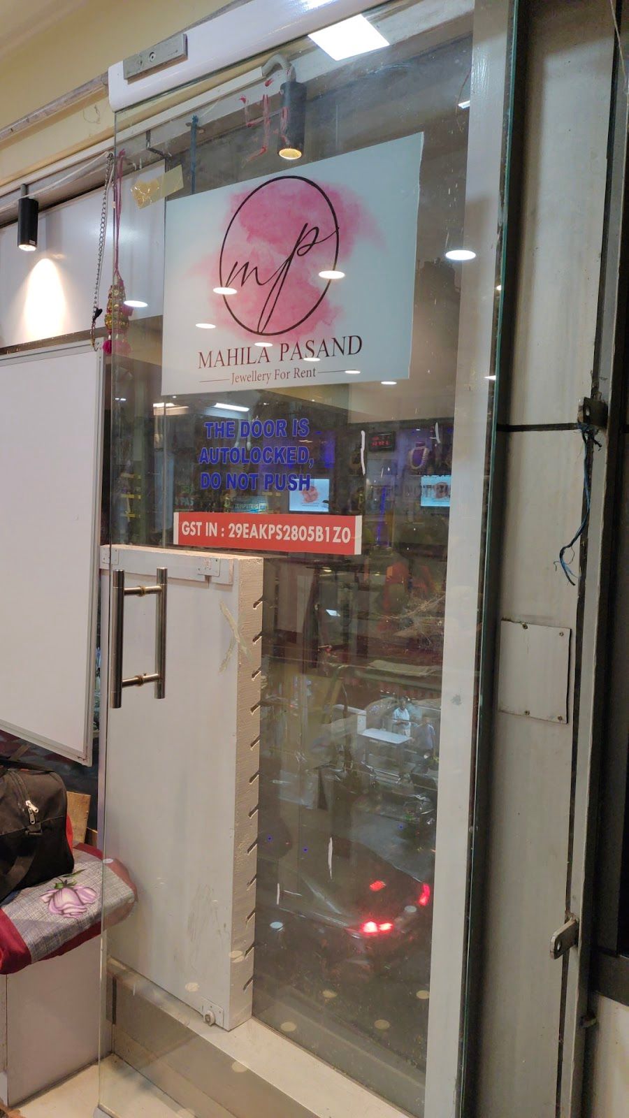 Mahila Pasand @ Hanumanthnagar - Best Bridal Rental Jewellery Showroom in Bangalore — photo