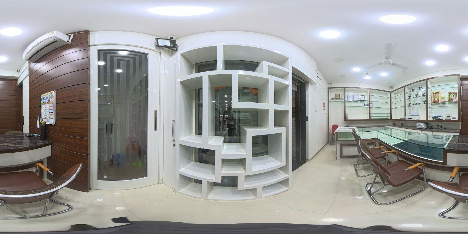 Sidhi Vinayak Silver — photo