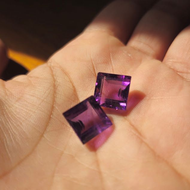 Gemjohri - Natural & Govt Certified Gemstones Shop in Johri Bazar Jaipur, India — photo