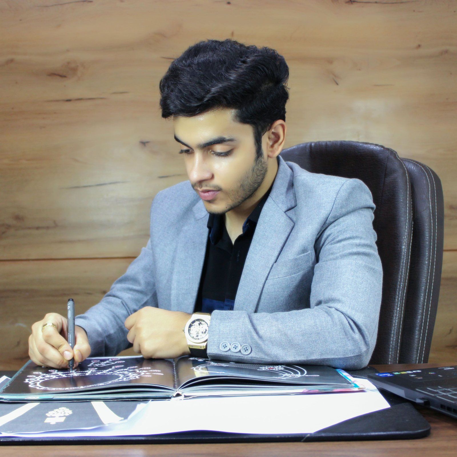 Shivam Jewels and Art LLP | Jewellery Manufacturers | Jewellery Wholesalers | Polki Jewellery in Jaipur — photo