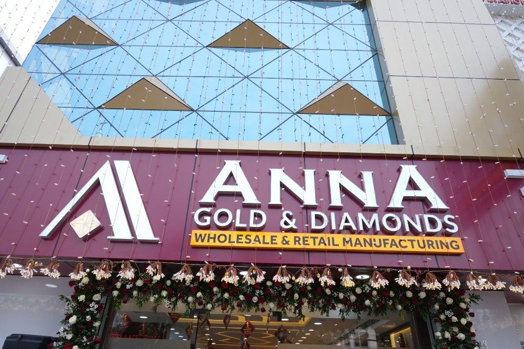 Anna Gold and Diamonds — photo