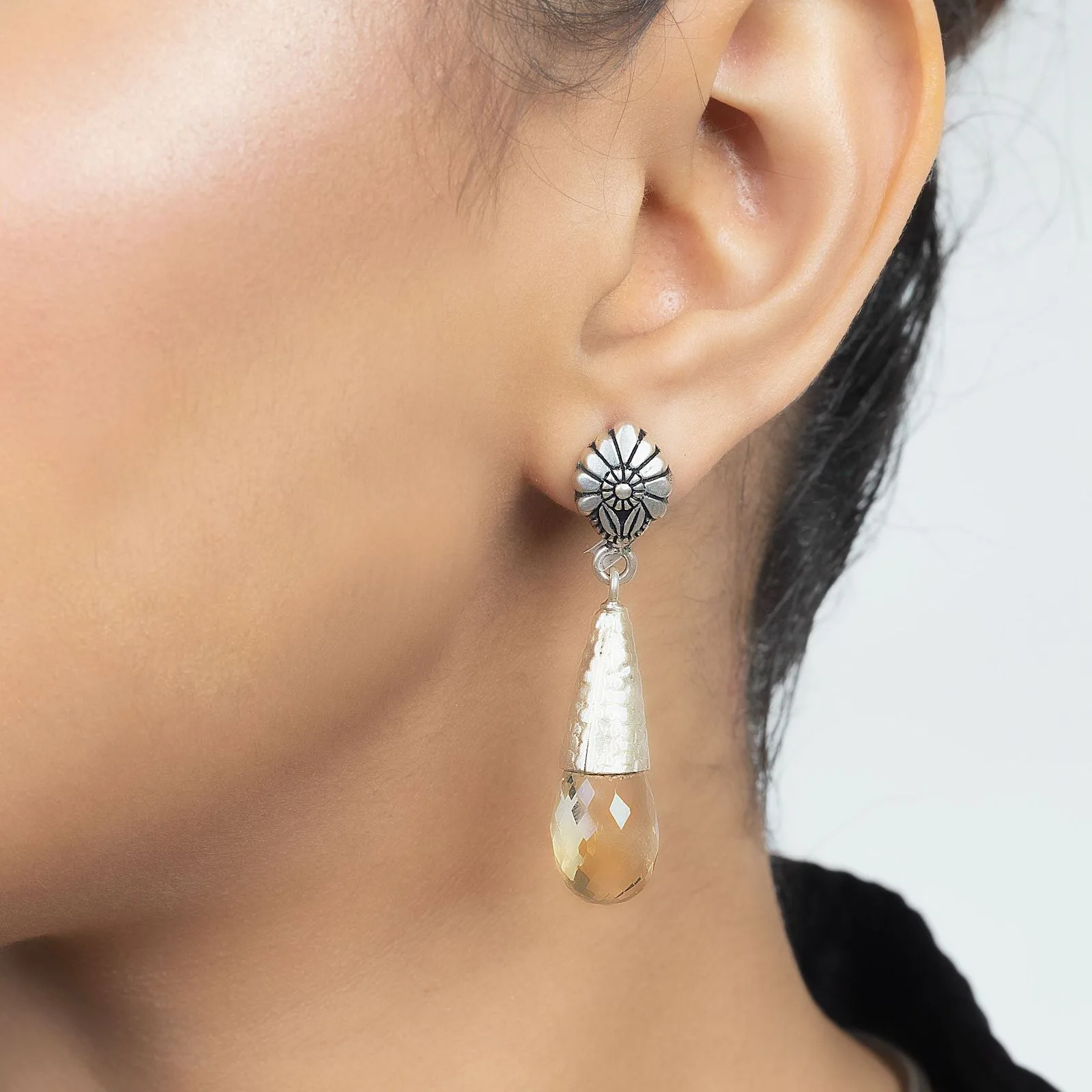 Sapphire Earring