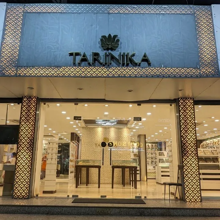 Tarinika Jewellery and Bramaramba Pearls — photo