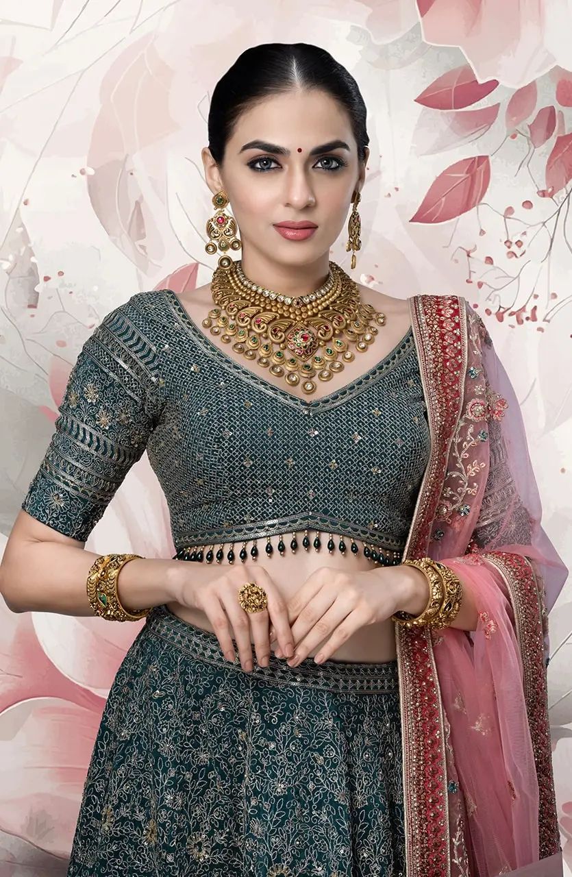 SMJ VARNAM — photo