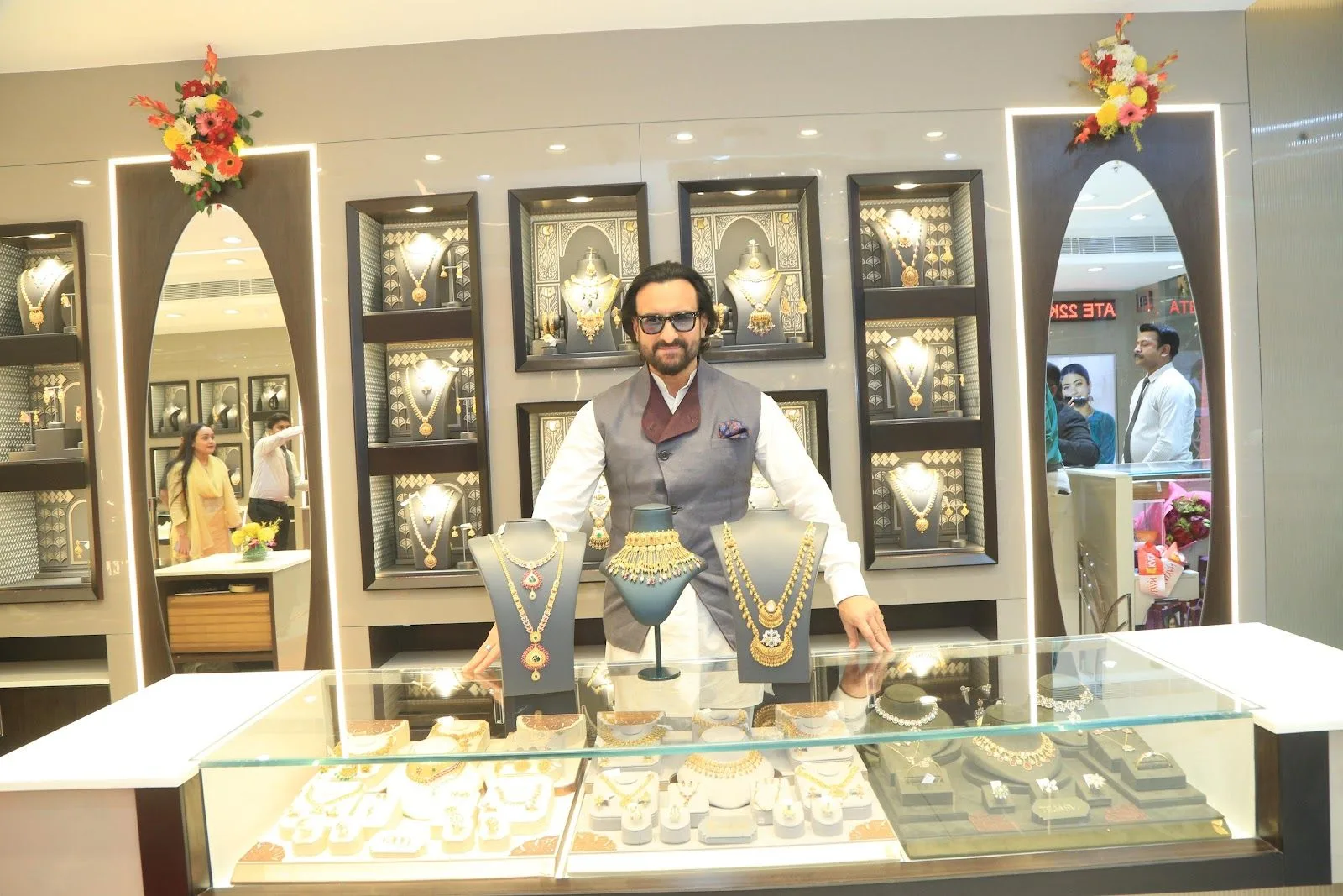 Kalyan Jewellers - Sector 24, Gurugram — photo