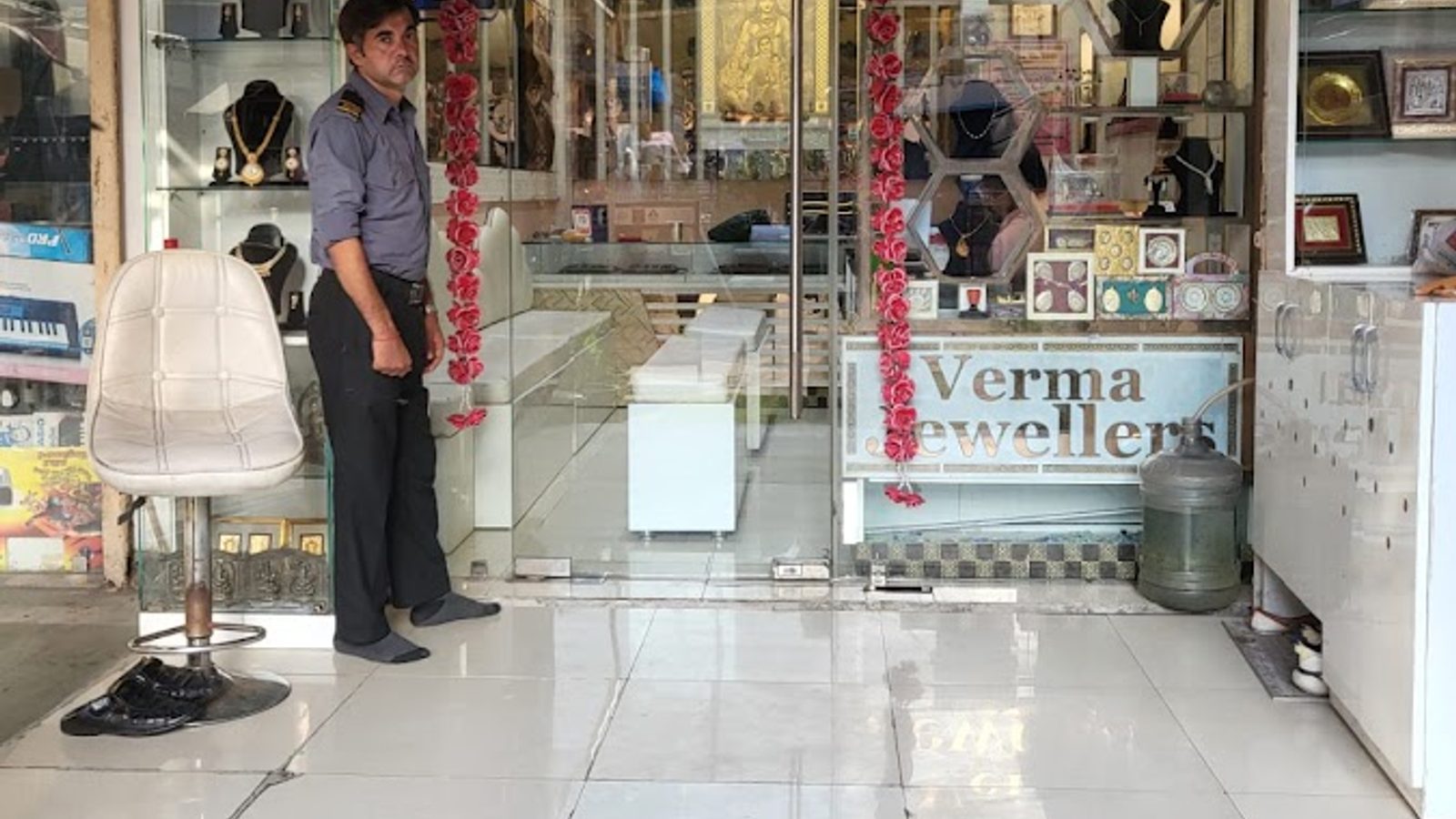 Verma Gems & Jewellers- Best Gold, Diamond & Silver Jewellery store in Indirapuram