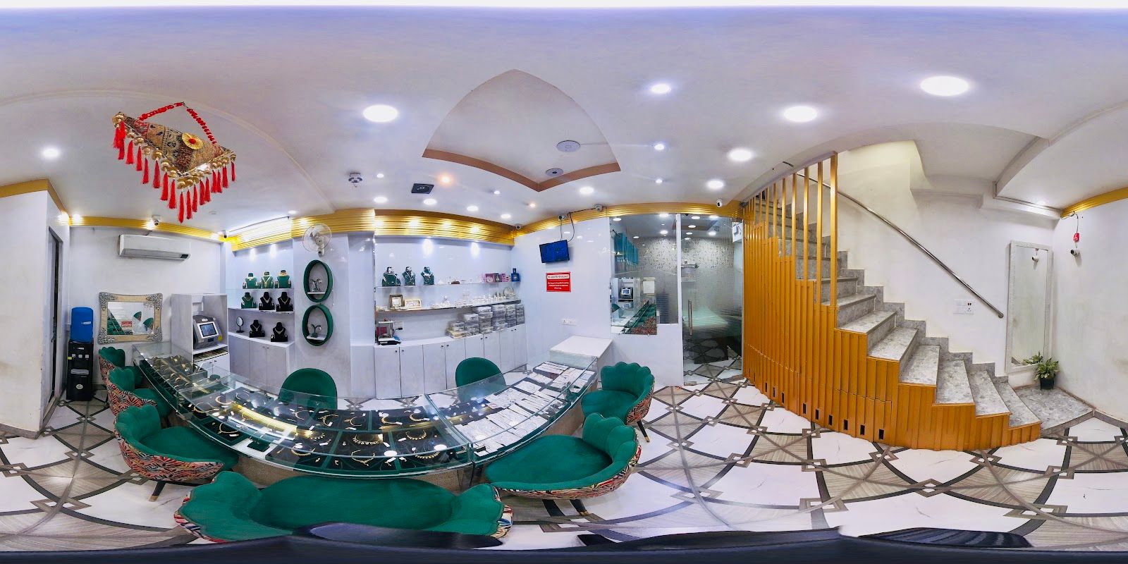 Daksh Jewells — photo