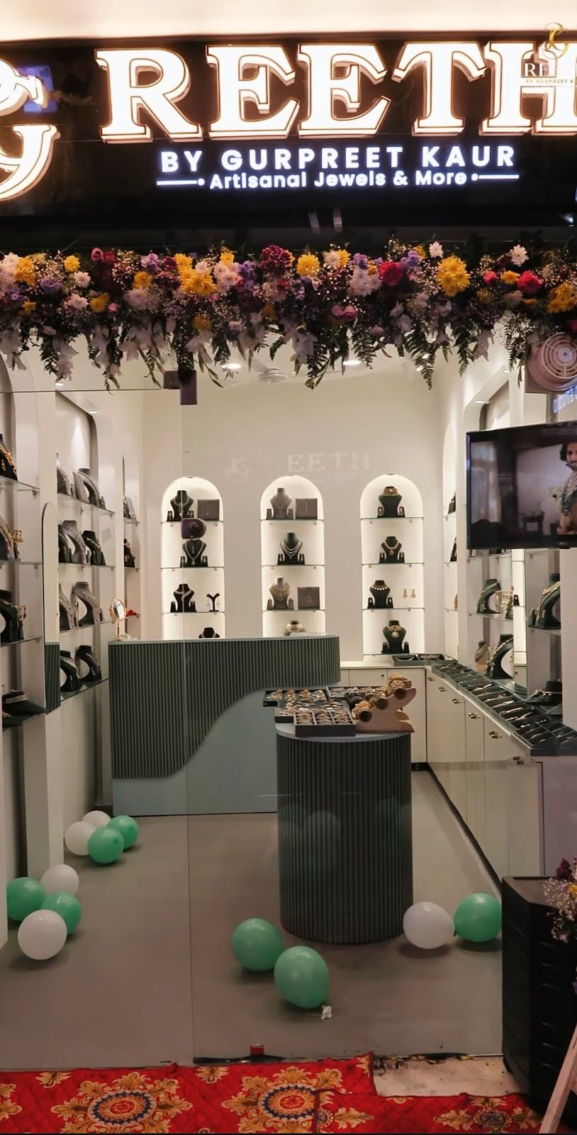 REETH ARTISANAL JEWELS (artificial/imitation jewellery store) — photo