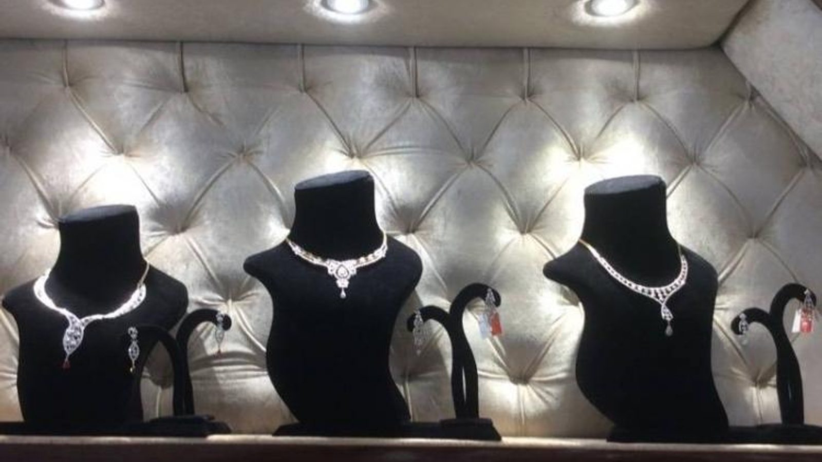 Jewel House - Cash For Gold | Gold Jewellery Buyers
