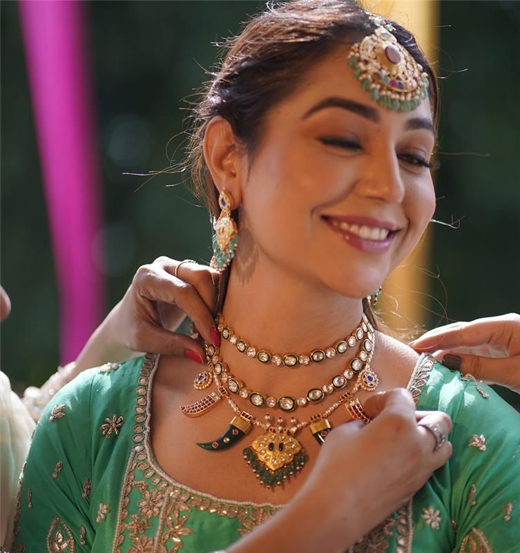 Om Jewellers by Asit and Alok — photo