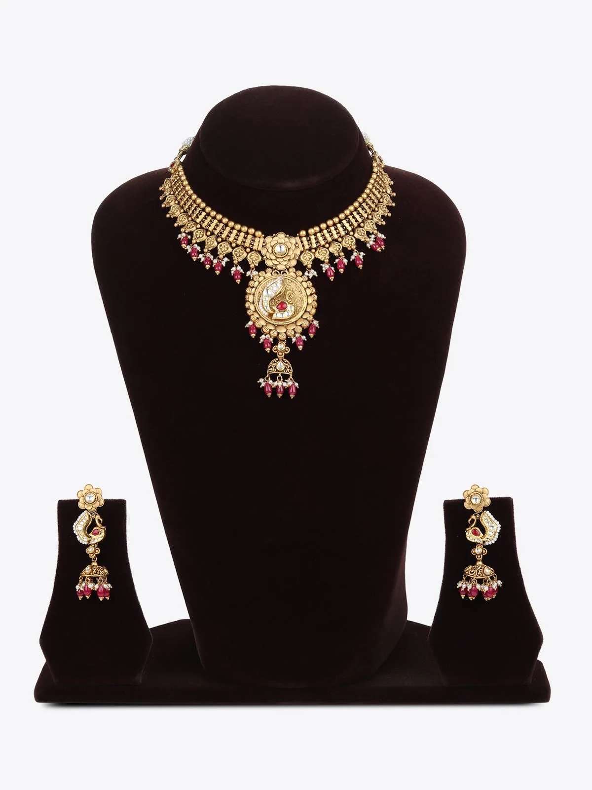Legacy of Royals Gold Necklace Set