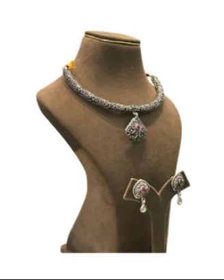 SS Ornaments and Jewels | Oldest Showroom | Gold and Diamond jewellery in Rohtak — photo