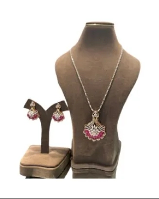 SS Ornaments and Jewels | Oldest Showroom | Gold and Diamond jewellery in Rohtak — photo