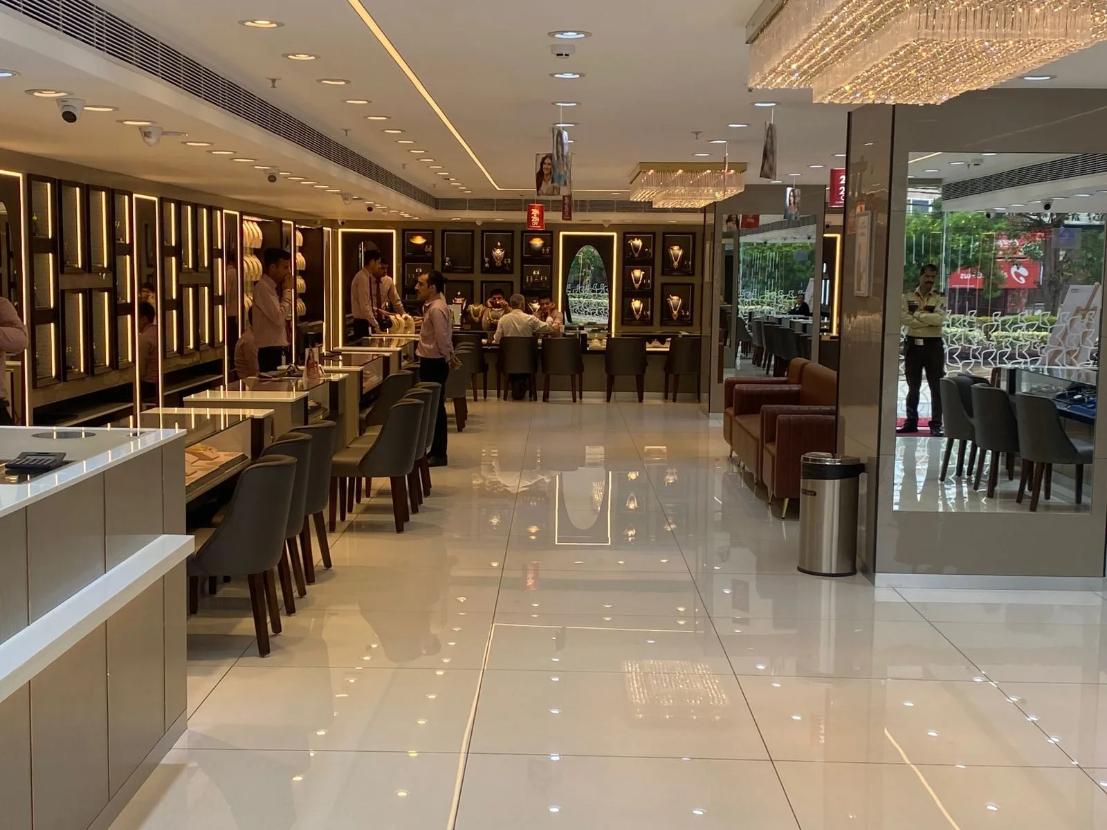 Kalyan Jewellers - Jewel Chowk, Jammu