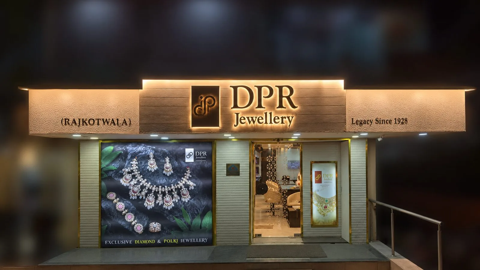DPR Jewellery - Best Jewellery Showroom | Diamond Jewellery Showroom | Gold Jewellery Showroom in Ahmedabad