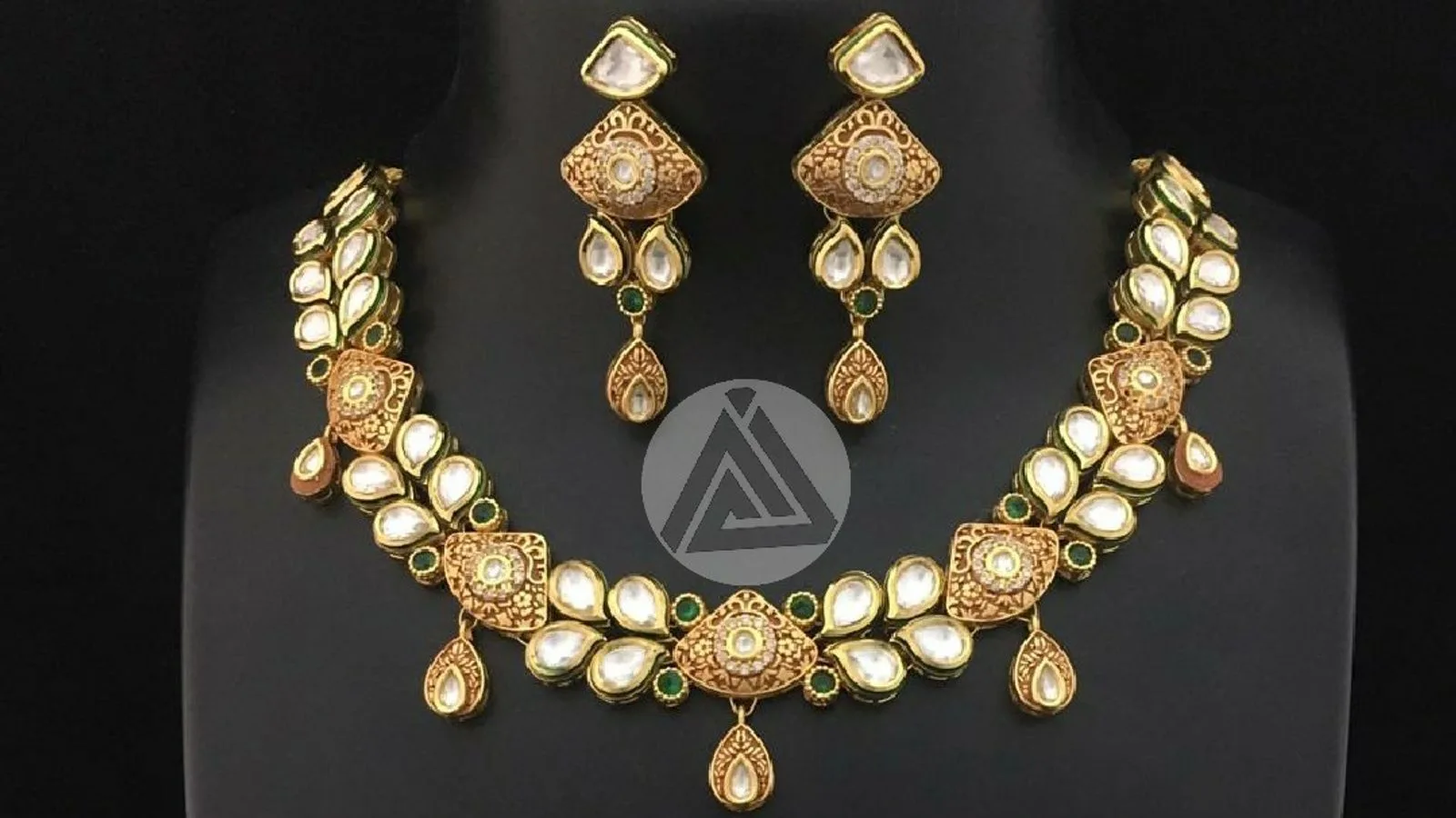 Arham jewels