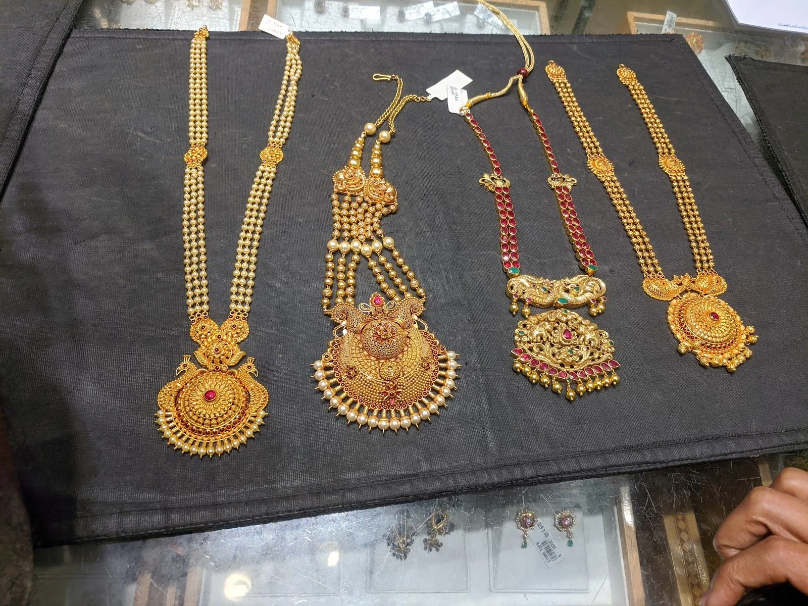 Sunil Jewel Palace