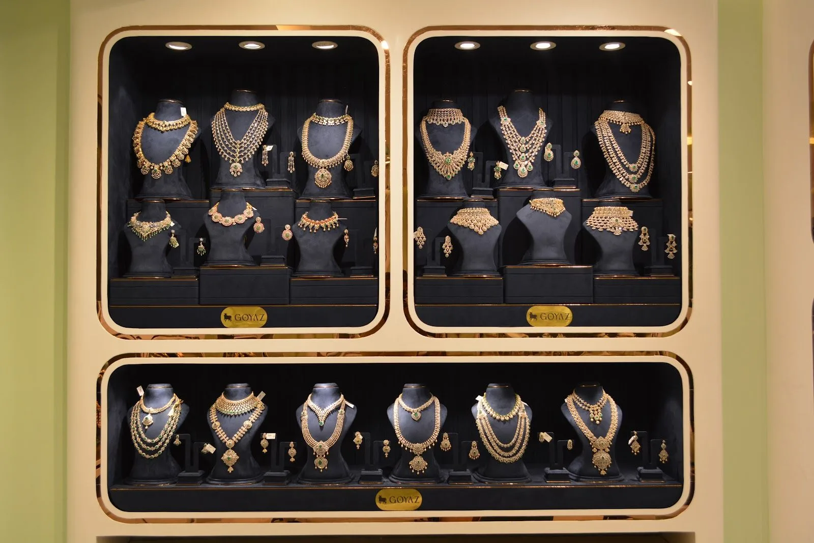 GOYAZ SILVER JEWELLERY-Malleshwara