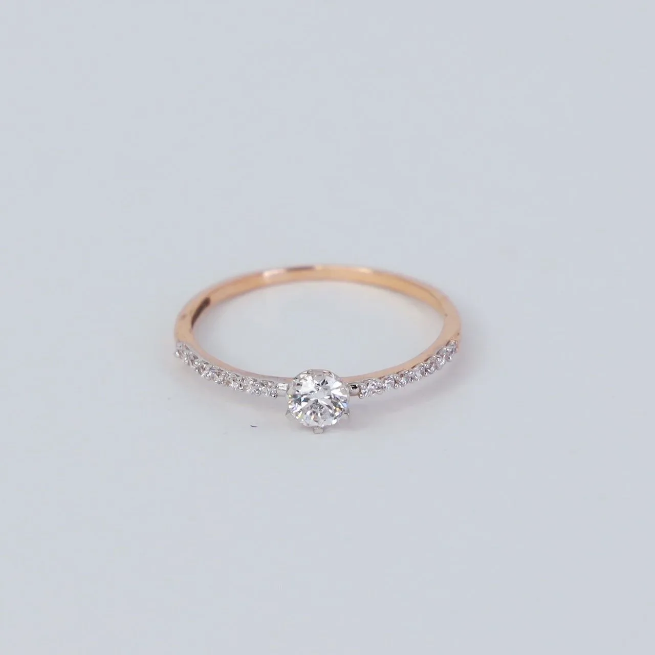 GOLDEN DOT 18KT GOLD EVERYDAY RING