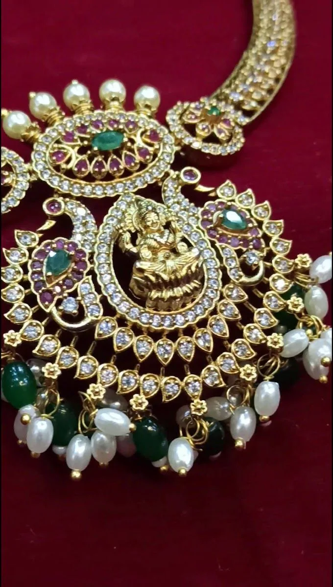 Charvi Gold Covering (1 Gram Gold And Fashion Jewellery)