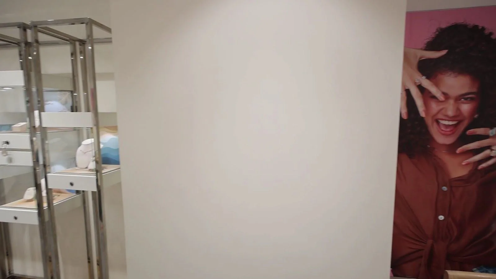 Mia by Tanishq - Vega City Mall, Bengaluru
