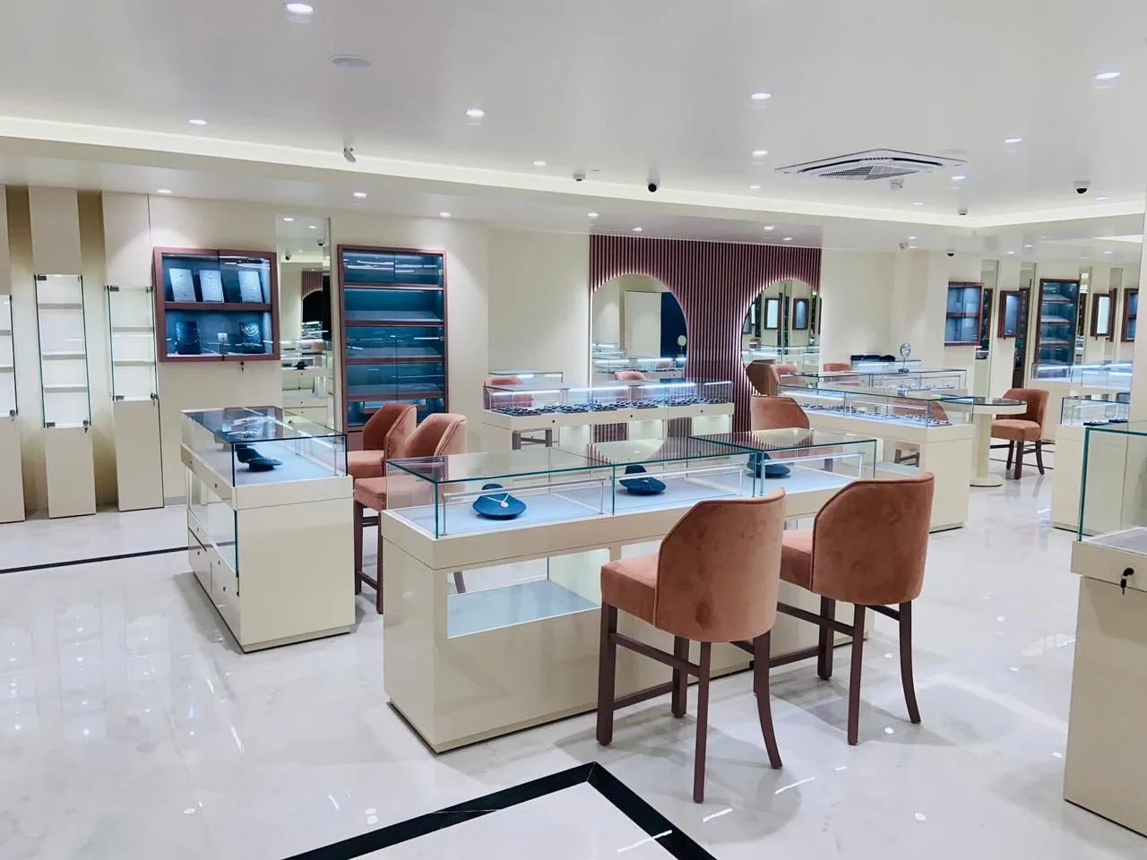 BlueStone Jewellery Bannerghatta, Bengaluru