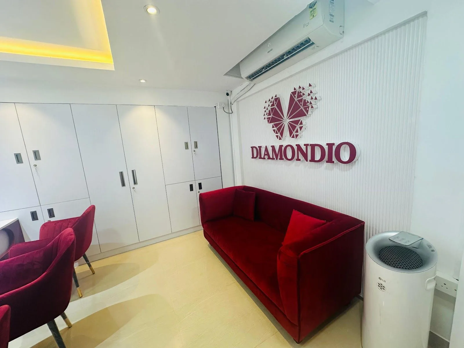 DIAMONDIO - Natural Diamond &amp; Gemstone Jewellery