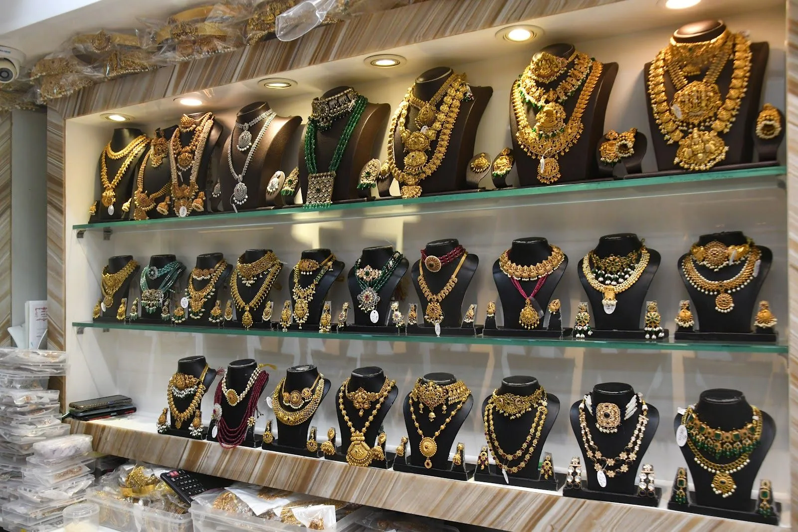 Manik Fashion Jewellery