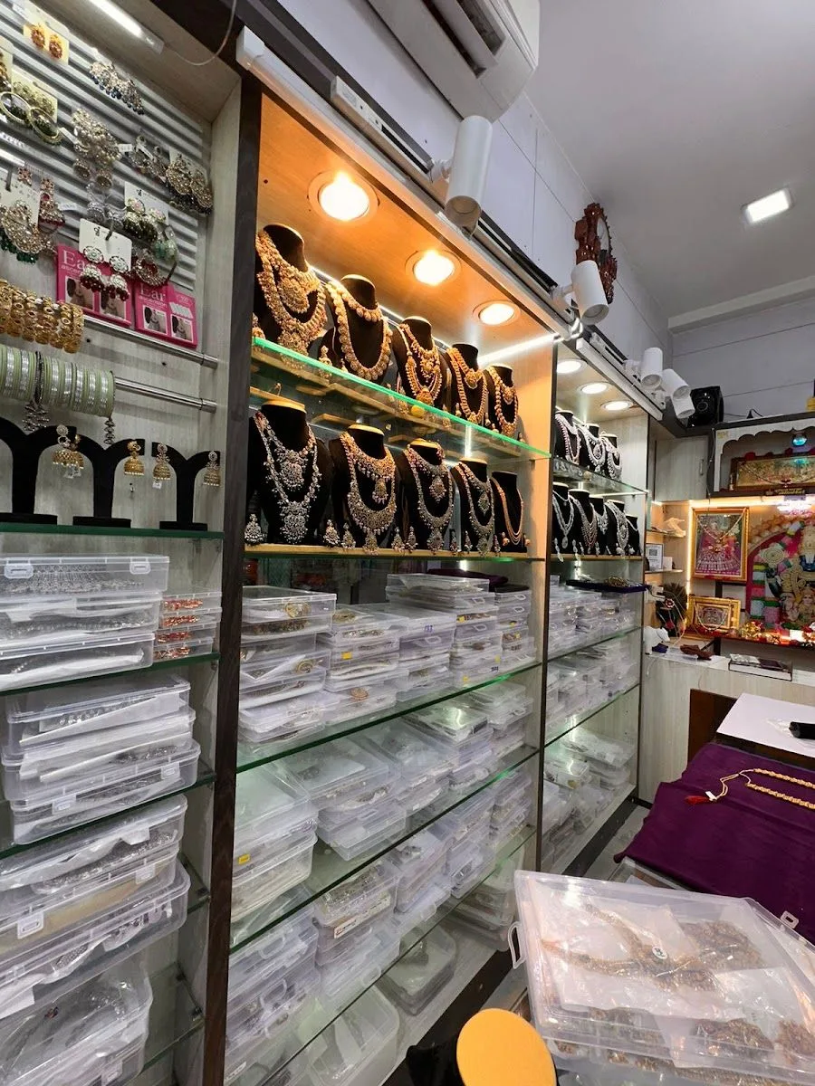 SHREE BALAJI JEWELLERY