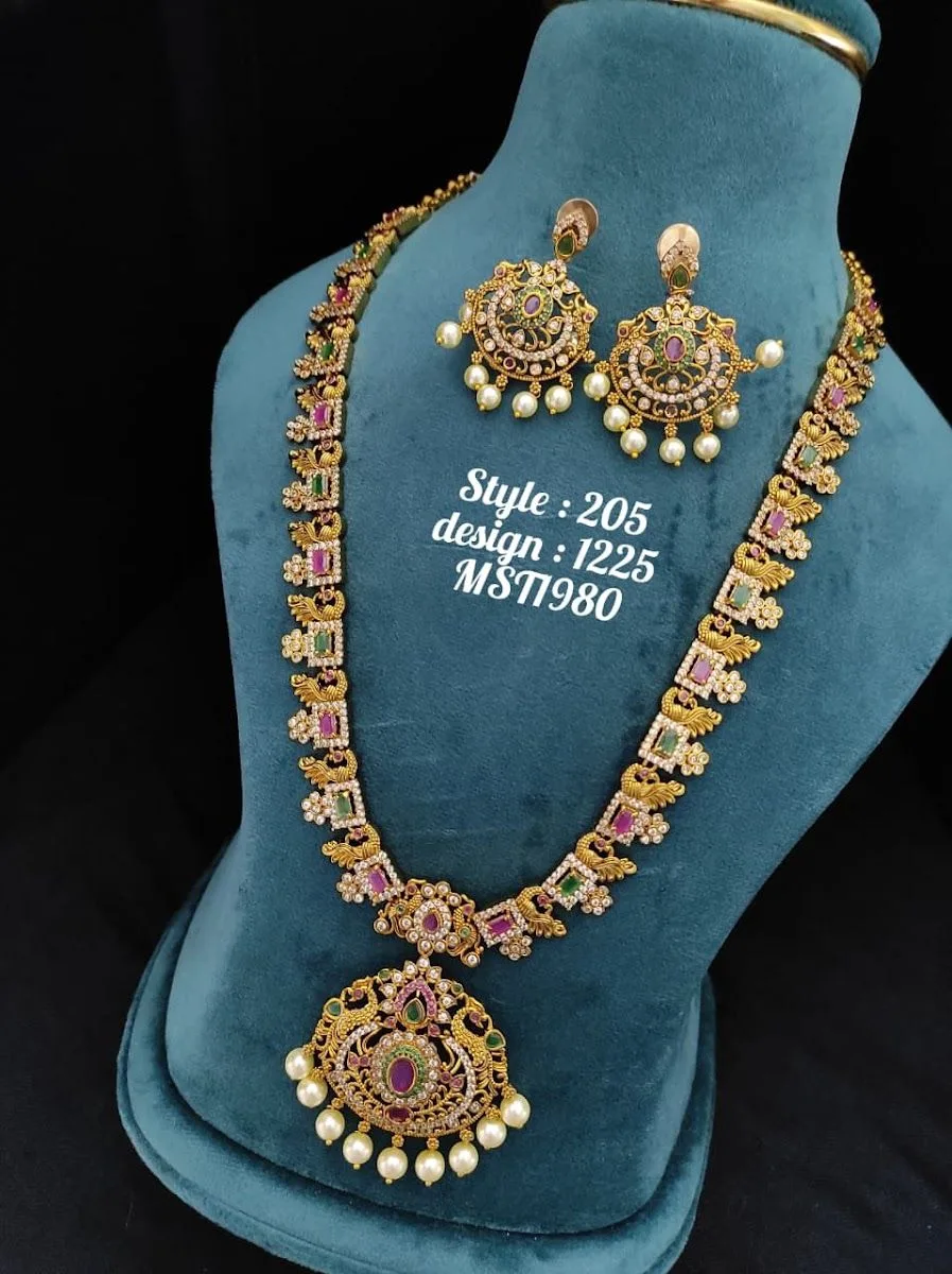 Nagari Shanaya Fashions (Imitation Jewellery)