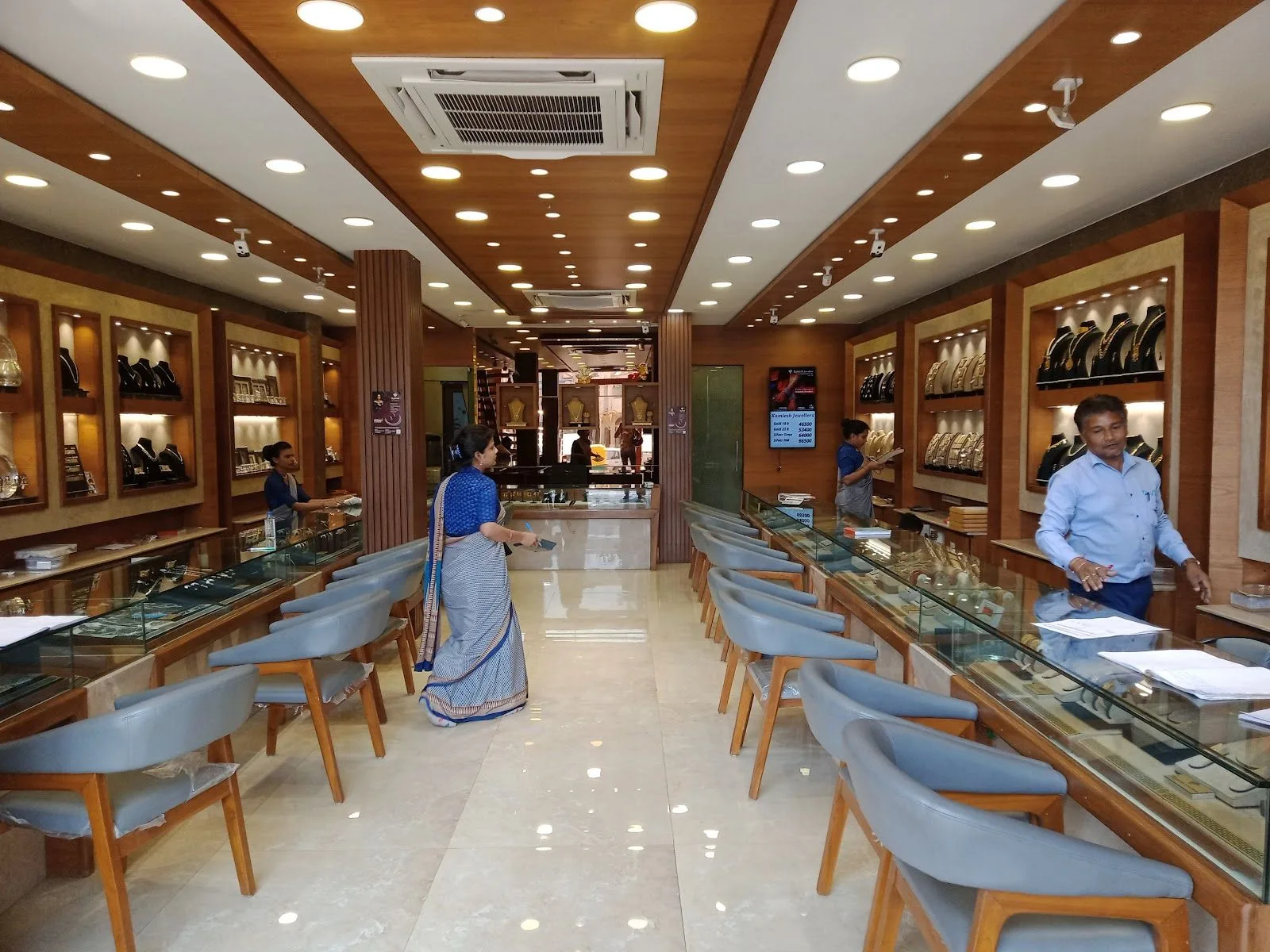 Kamlesh Jewellers