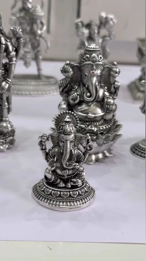 Shreeji Jewellers - Gold , Certified Lab grown diamond and silver jeweller