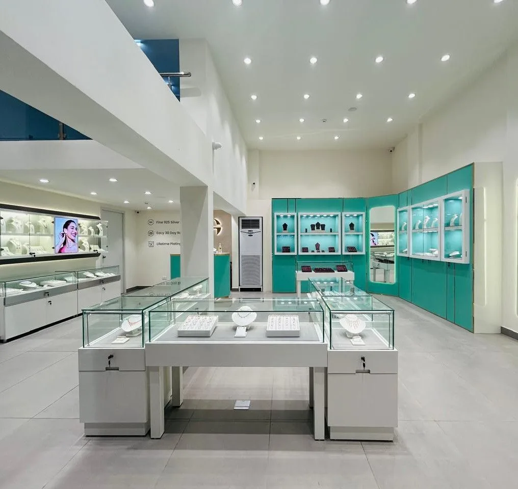 GIVA Silver &amp; Gold Jewellery Store | Baner, Pune