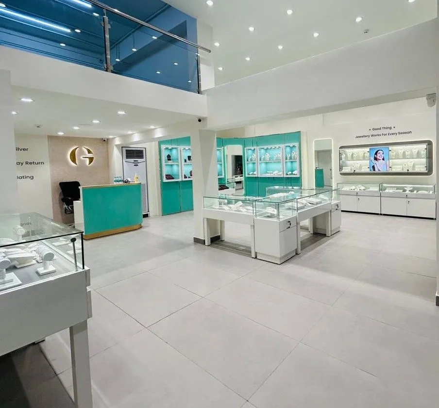 GIVA Silver &amp; Gold Jewellery Store | Baner, Pune