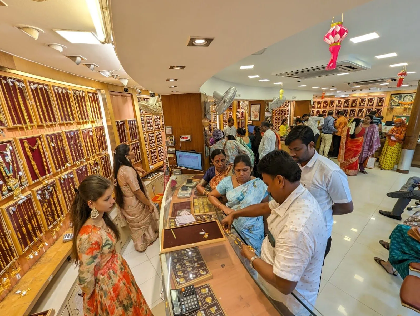KRA Jewellers - Krishna Rajaram Ashtekar Jewellers