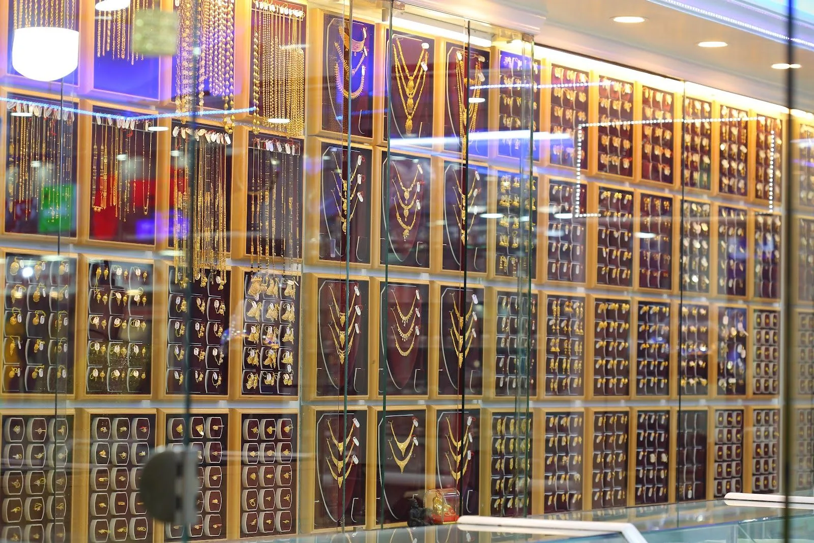 Bagade Jewellers