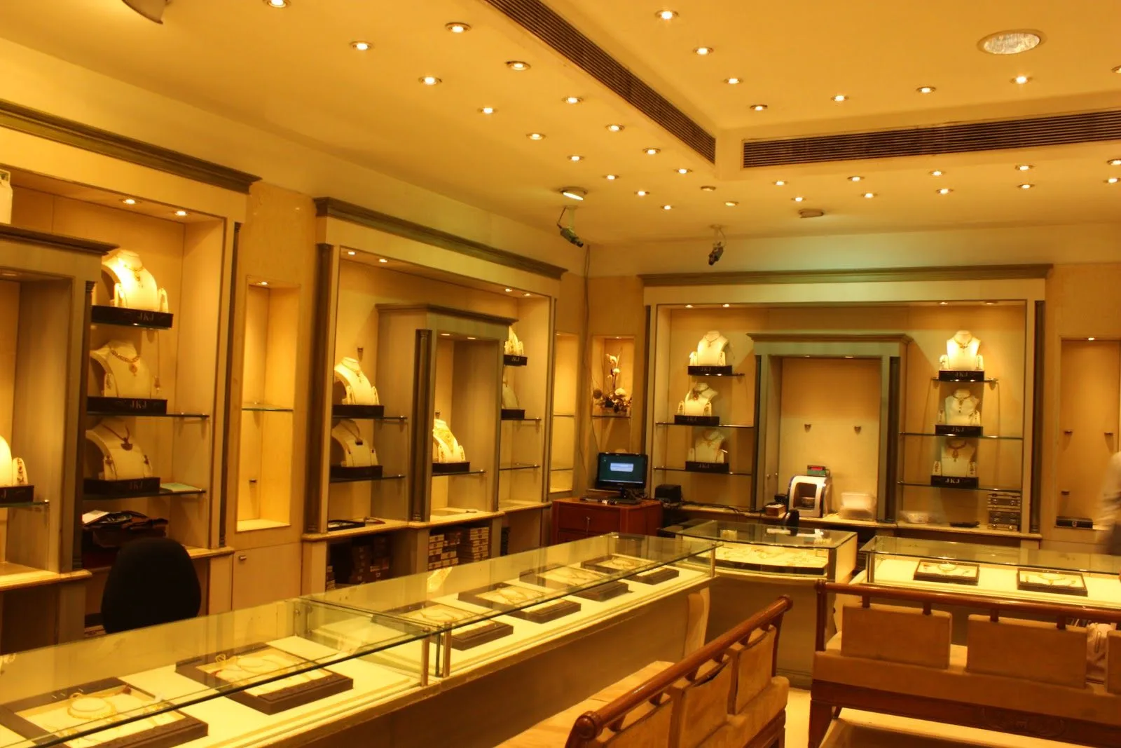 J.K.J &amp; Sons Jewellers - Best Polki Jewellery in Jaipur