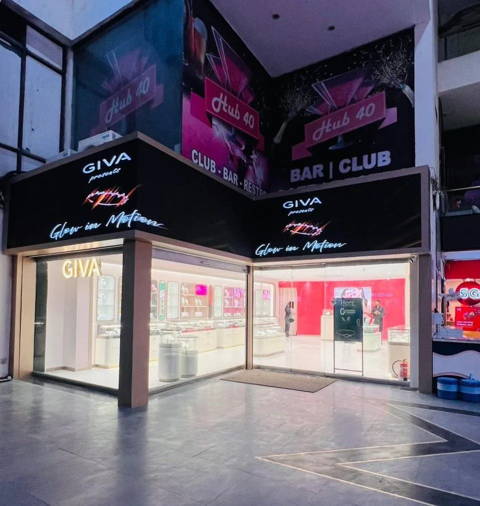 GIVA Silver &amp; Gold Jewellery Store | Gaurav Tower, Jaipur