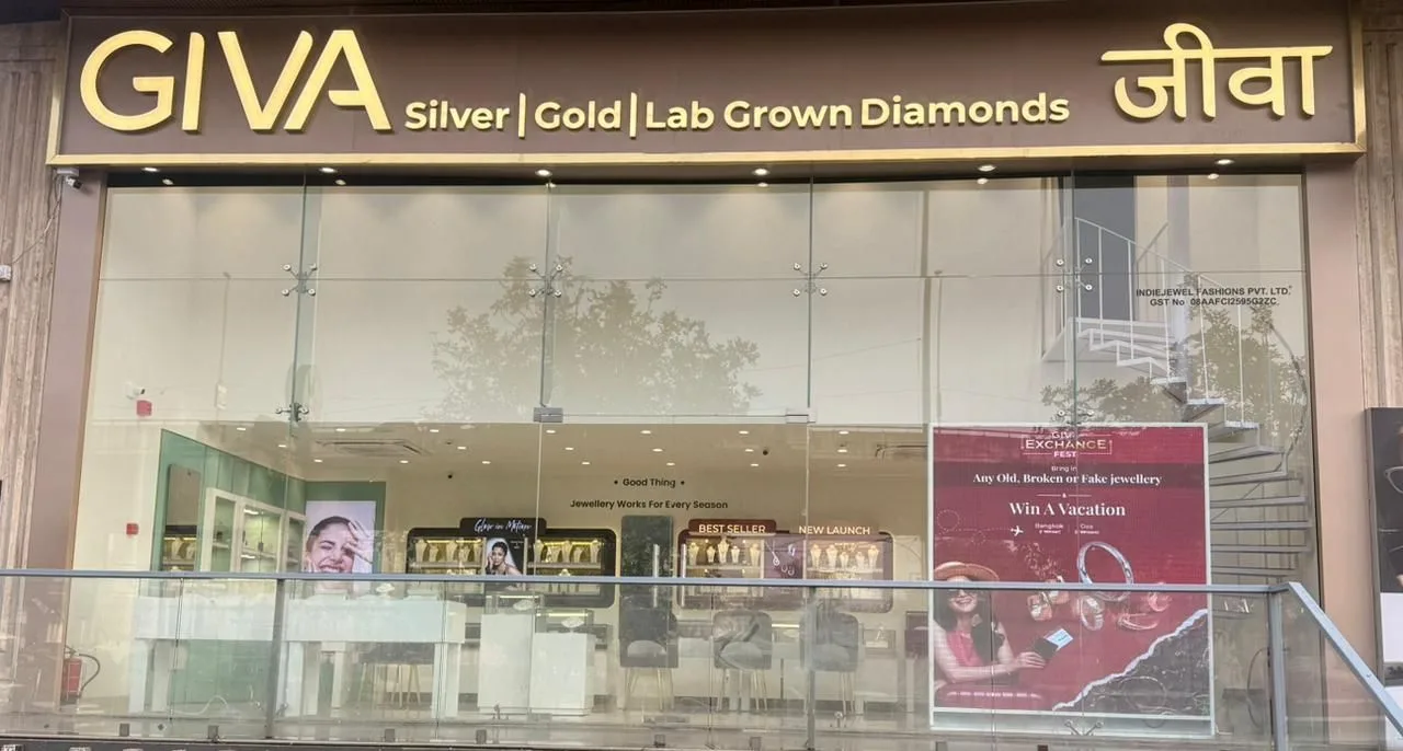 GIVA Silver &amp; Gold Jewellery Store | Shyam Nagar, Jaipur