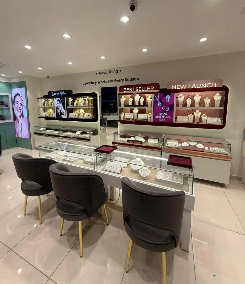 GIVA Silver &amp; Gold Jewellery Store | Shyam Nagar, Jaipur